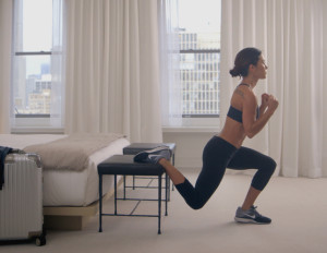 Bulgarian Split Squat Jump-Move 2