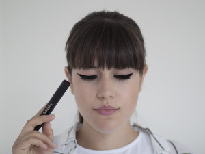 liquid-liner-cateye-howto